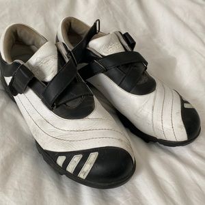 Adidas golf shoes size 8.5